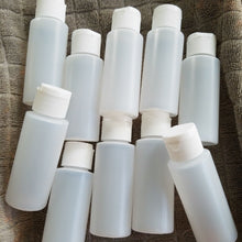 Load image into Gallery viewer, kelkaa 1oz HDPE Plastic Squeeze Bottles with White Flip Caps (Pack of 12)