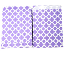 Load image into Gallery viewer, kelkaa Party Paper Treat Sacks - Lavender Quatrefoil (5x7&quot;)